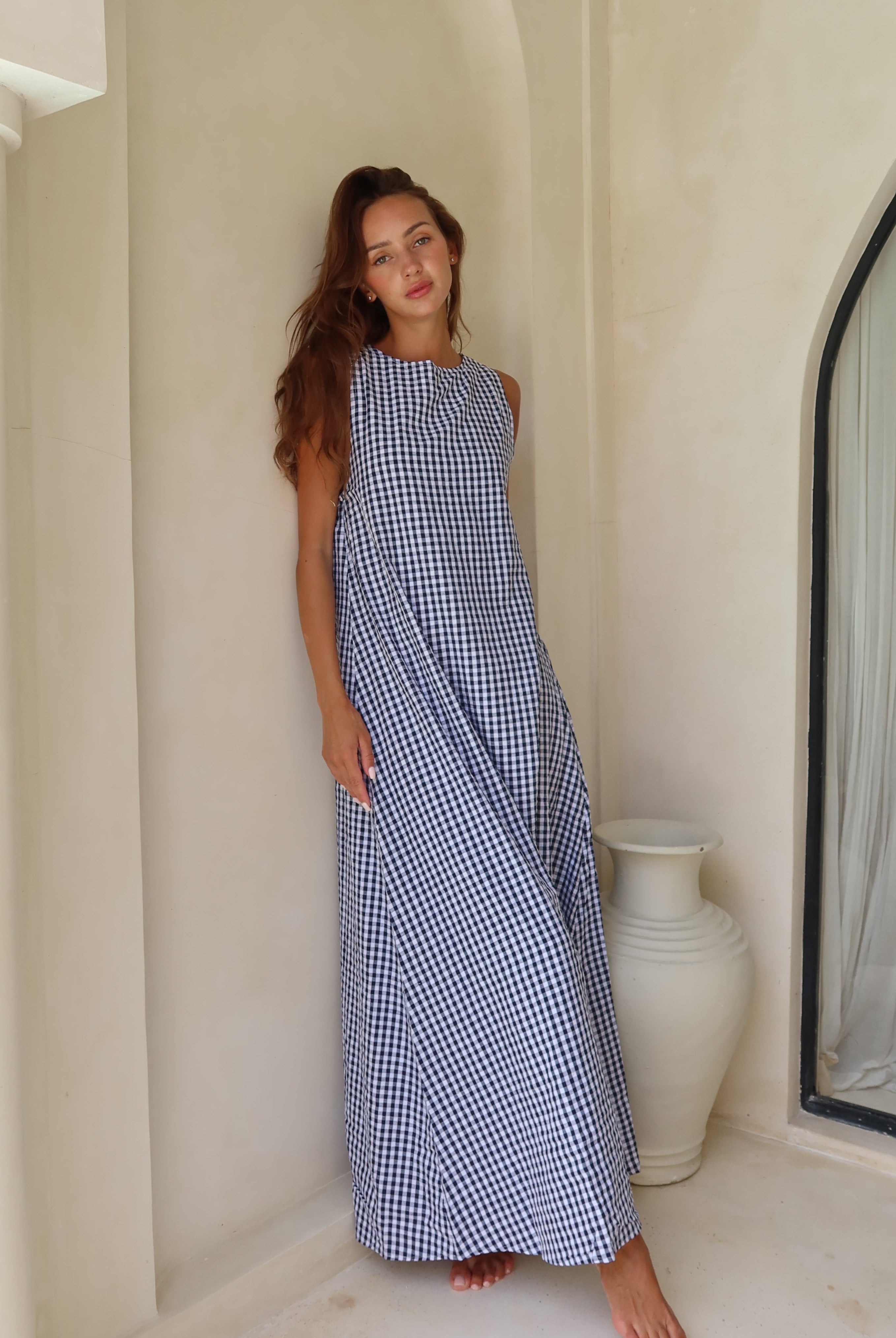 Easy to throw on long gingham navy classic dress