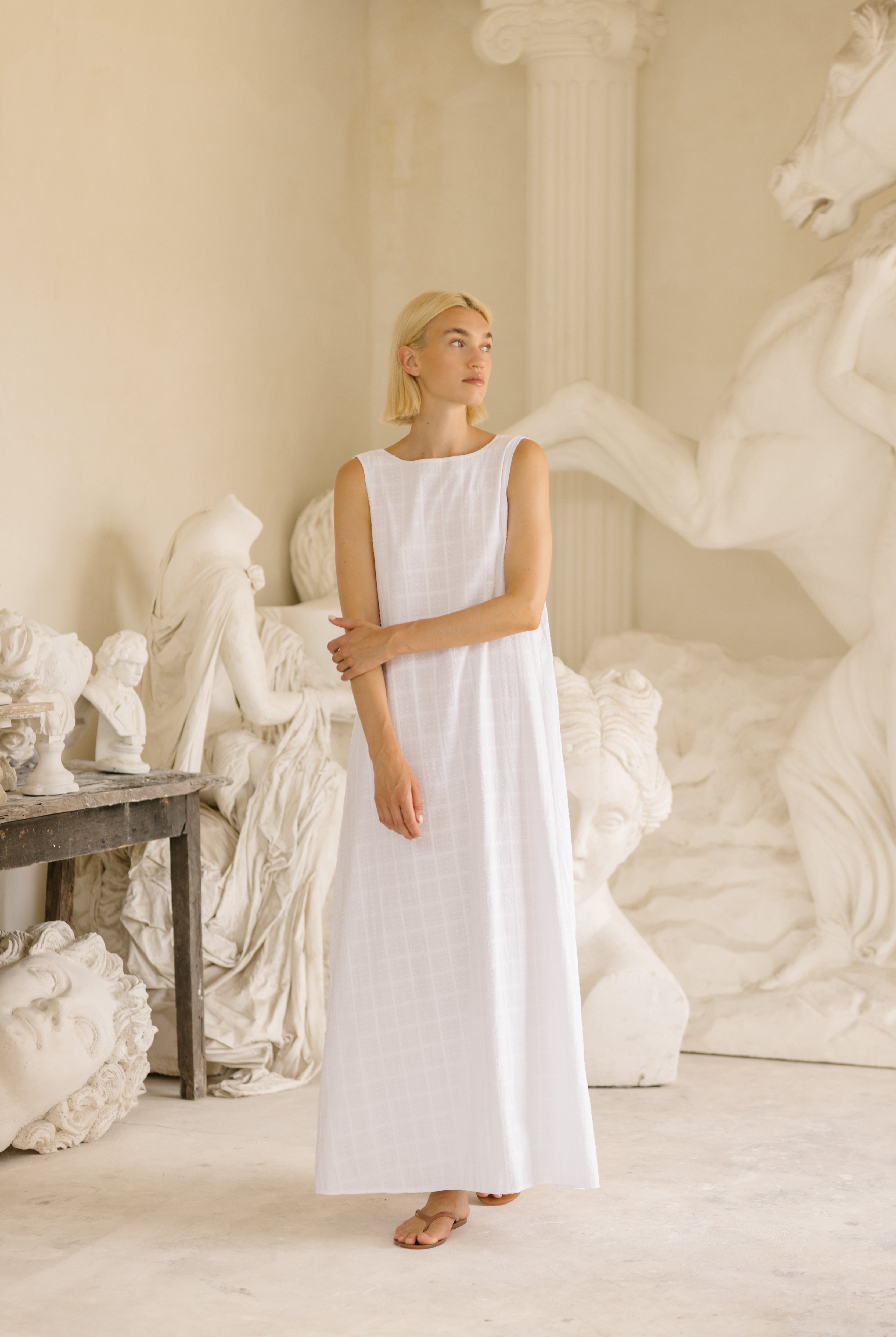 White cotton maxi dress tea party outfit idea 2026, feminine elegant dress for spring luncheon, Mother's Day brunch, and garden soirΓ©e