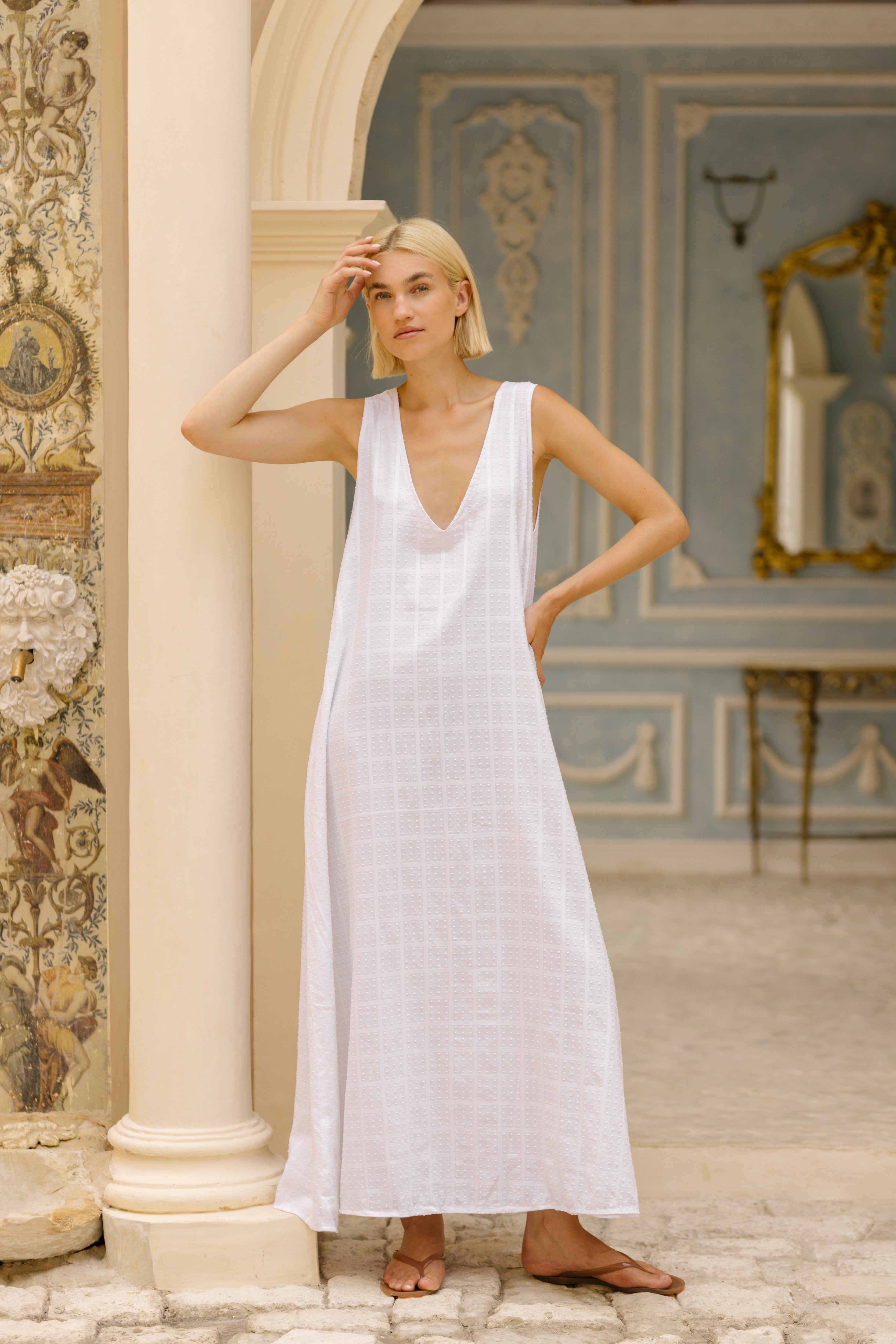 White square dot cotton dress 4th of July patriotic outfit idea 2026, bump friendly maxi dress for summer BBQ, lake house, and outdoor party