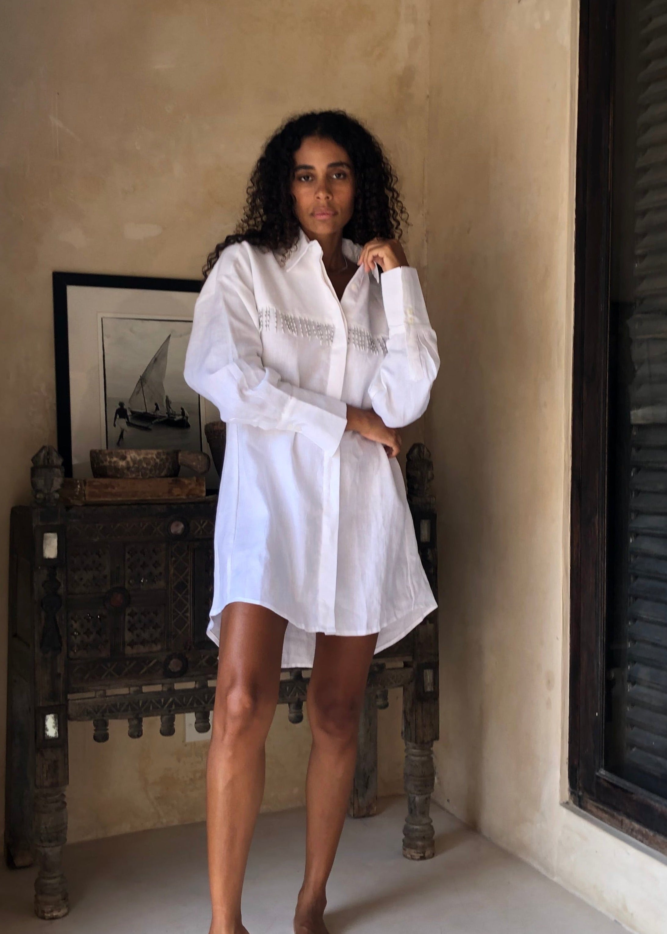 white-linen-dress-fringe-beach-to-dinner-vacation-outfit-2026