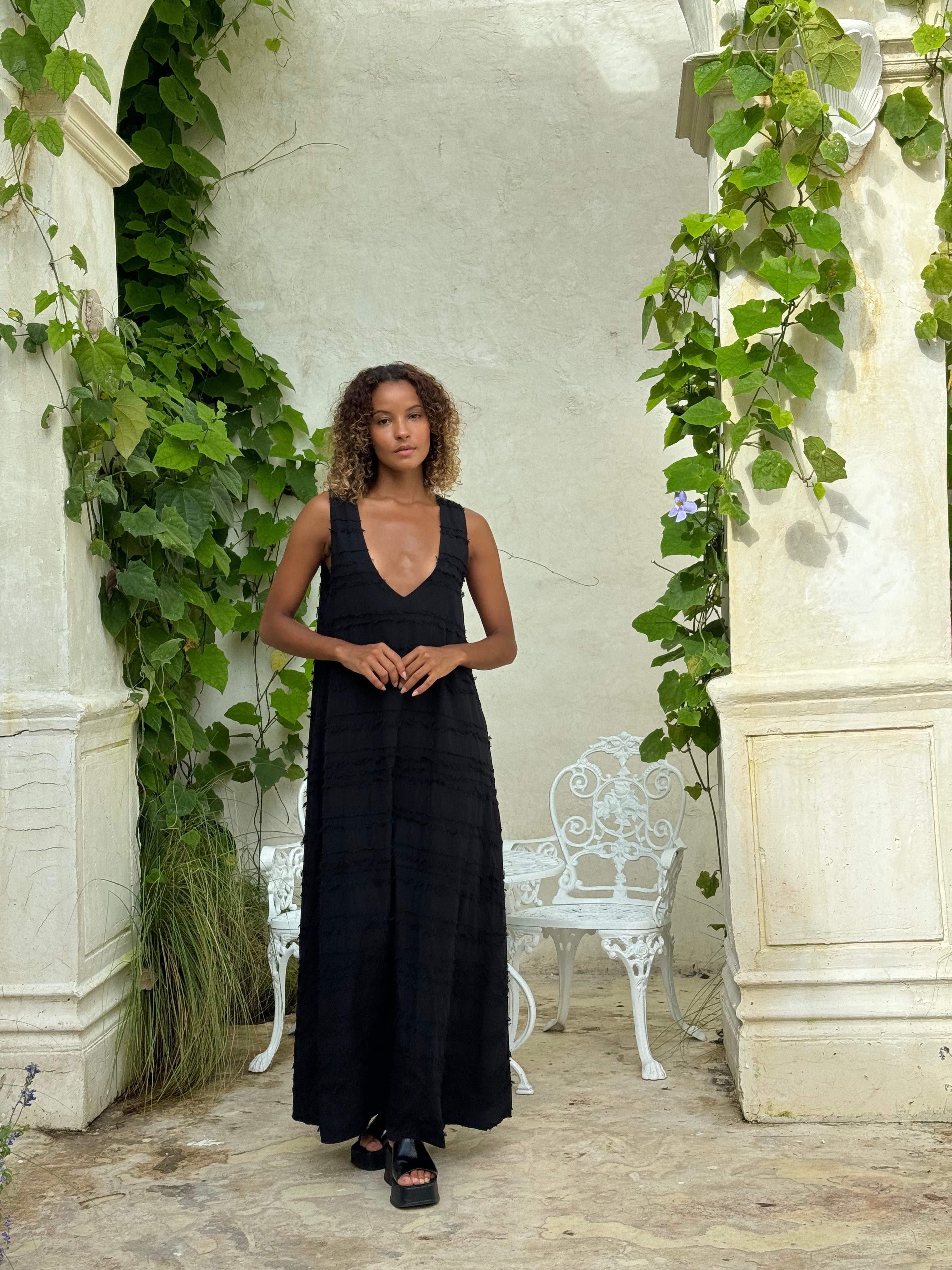 Textured black cotton maxi dress — effortless city to beach resort wear