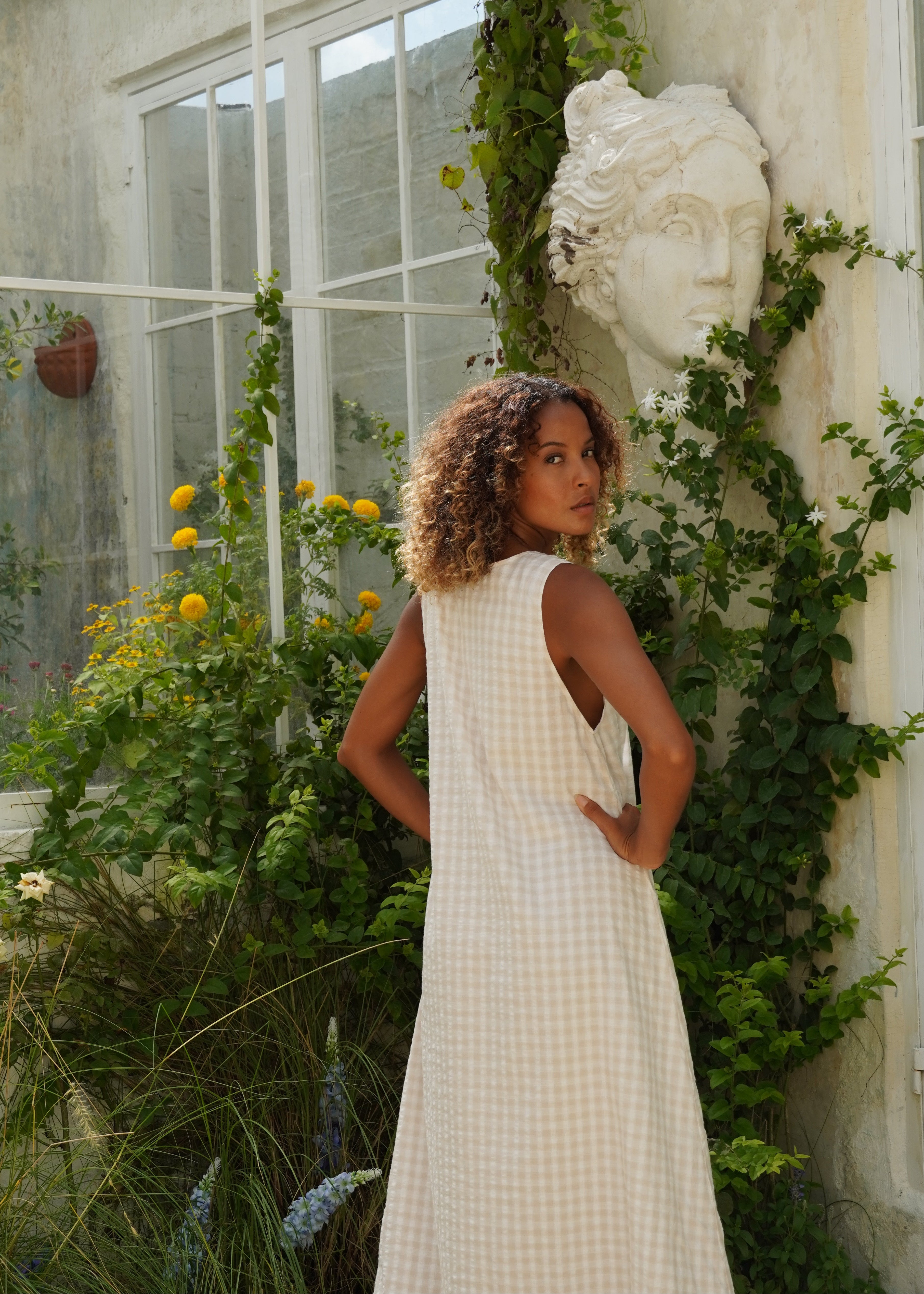 Kentucky Derby outfit 2026 — neutral gingham maxi, chic sophisticated spring event dress, Puka The Label